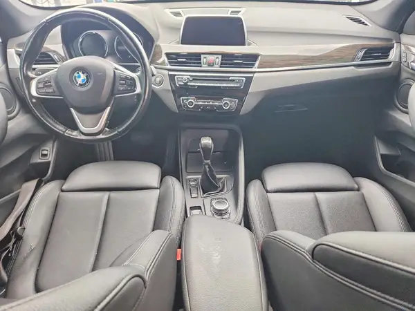 WBXHT3C33J5L33379 2018 BMW X1 - Image 8