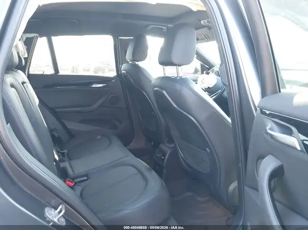 WBXHT3C33J5L33821 2018 BMW X1 - Image 8