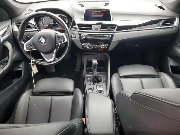 WBXHT3C33J5L34662 2018 BMW X1 - Image 8