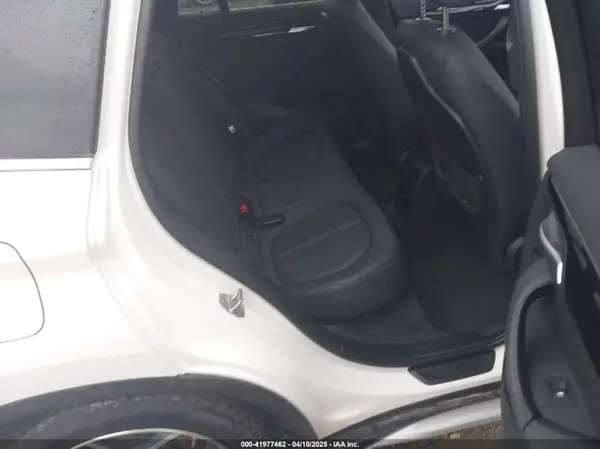 WBXHT3C33J5L34824 2018 BMW X1 - Image 8