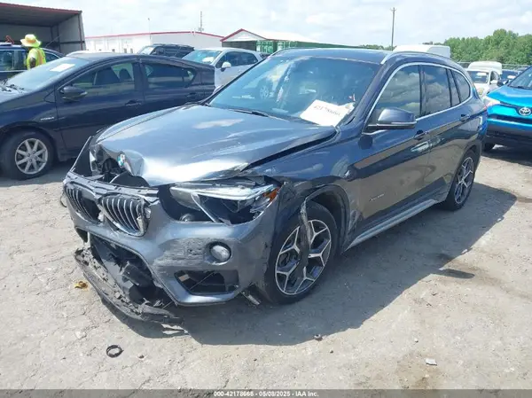 WBXHT3C34G5E47922 2016 BMW X1 - Image 2