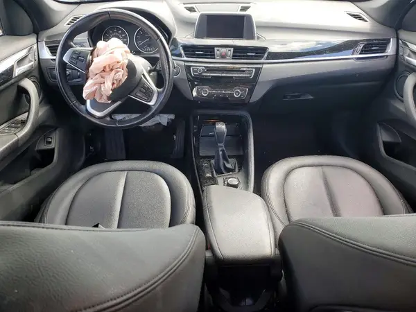 WBXHT3C34G5E50786 2016 BMW X1 - Image 8
