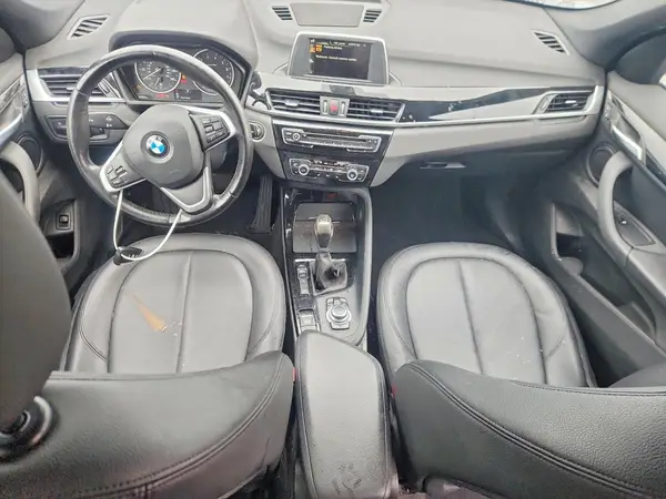 WBXHT3C34G5E51212 2016 BMW X1 - Image 8