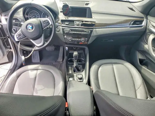 WBXHT3C34G5E52411 2016 BMW X1 - Image 8