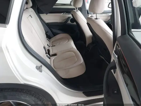 WBXHT3C34G5E53042 2016 BMW X1 - Image 8