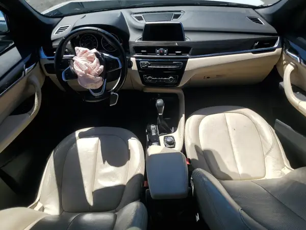 WBXHT3C34G5E55275 2016 BMW X1 - Image 8