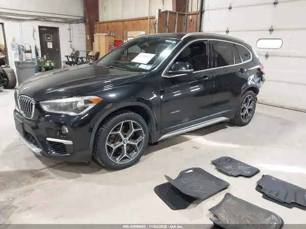 WBXHT3C34G5E55910 2016 BMW X1 - Image 2