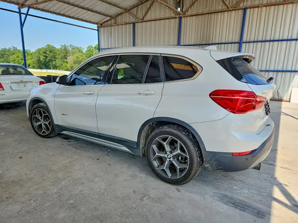 WBXHT3C34G5E56474 2016 BMW X1 - Image 2