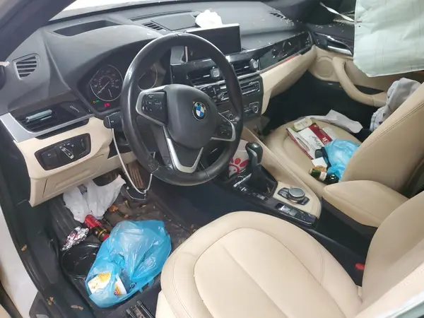 WBXHT3C34G5F64318 2016 BMW X1 - Image 8