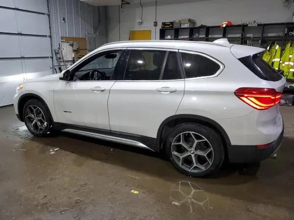 WBXHT3C34G5F64920 2016 BMW X1 - Image 2