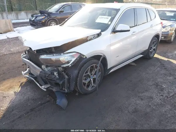 WBXHT3C34G5F67543 2016 BMW X1 - Image 2