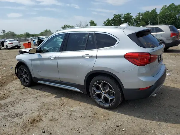 WBXHT3C34GP881260 2016 BMW X1 - Image 2