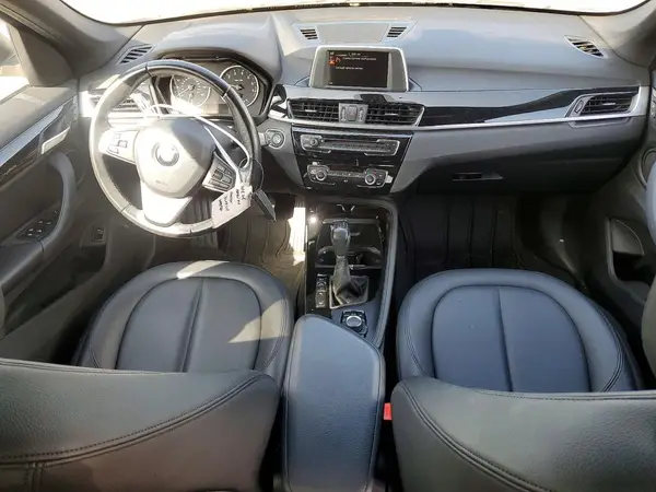 WBXHT3C34GP882179 2016 BMW X1 - Image 8