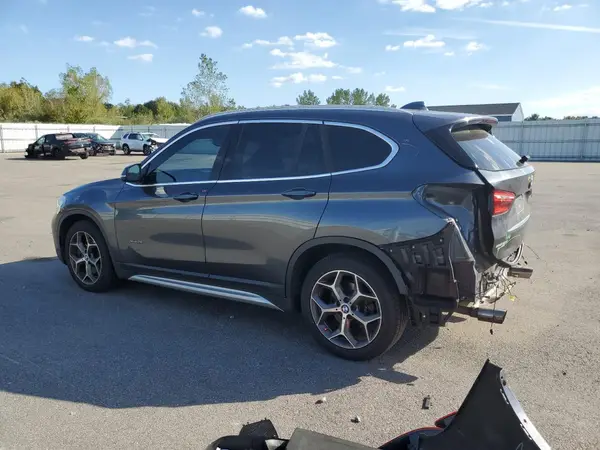 WBXHT3C34GP884904 2016 BMW X1 - Image 2