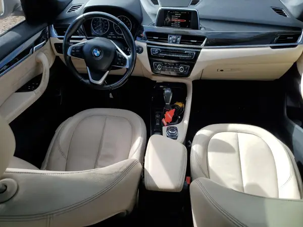 WBXHT3C34GP885308 2016 BMW X1 - Image 8