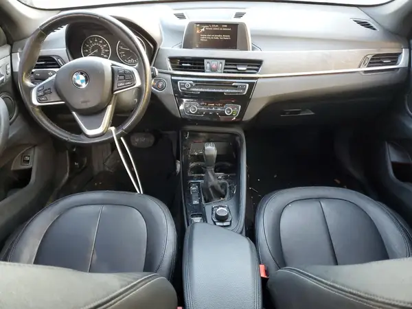 WBXHT3C34GP885728 2016 BMW X1 - Image 8