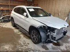 WBXHT3C34GP886166 2016 BMW X1