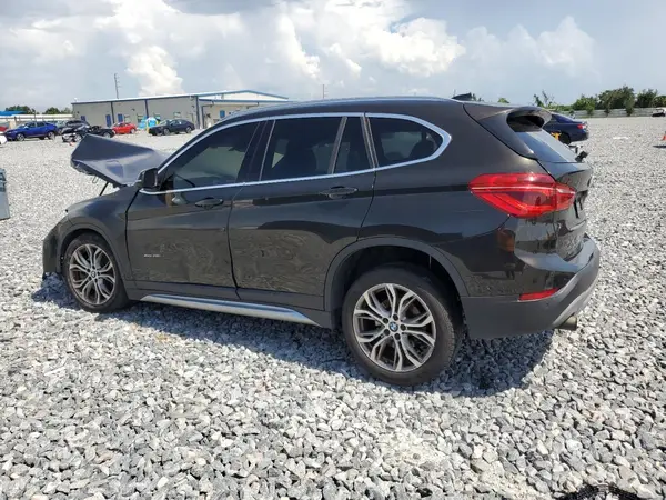 WBXHT3C34GP886328 2016 BMW X1 - Image 2