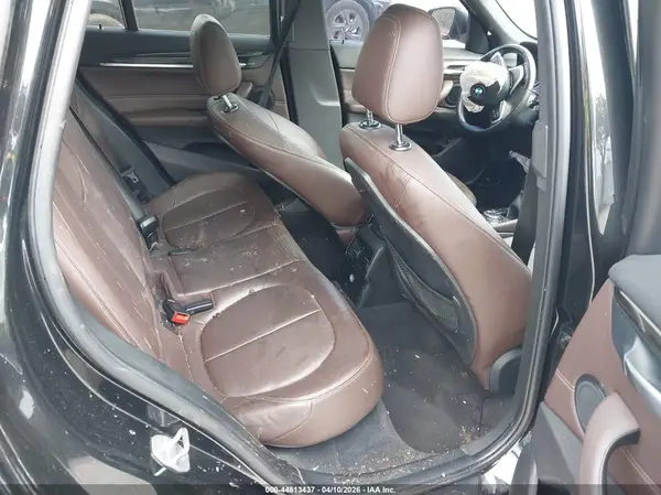 WBXHT3C34GP889374 2016 BMW X1 - Image 8