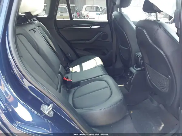 WBXHT3C34H5F67978 2017 BMW X1 - Image 8