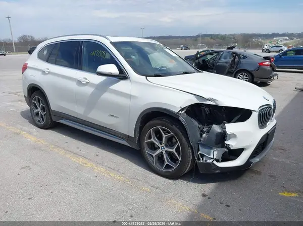 WBXHT3C34H5F68497 2017 BMW X1 - Image 1