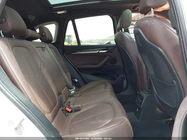 WBXHT3C34H5F68497 2017 BMW X1 - Image 8