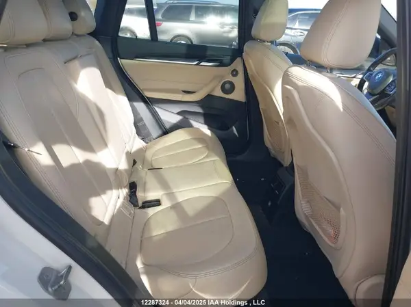 WBXHT3C34H5F69892 2017 BMW X1 - Image 8