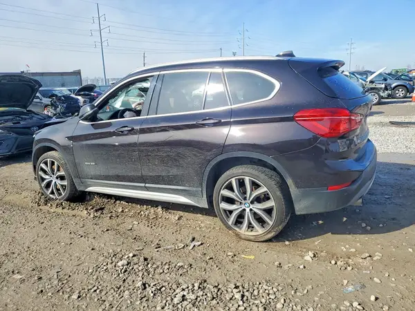 WBXHT3C34H5F70024 2017 BMW X1 - Image 2