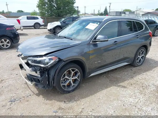 WBXHT3C34H5F70153 2017 BMW X1 - Image 2