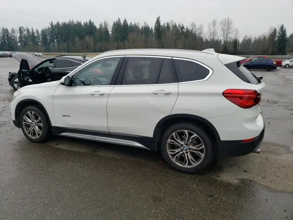 WBXHT3C34H5F71142 2017 BMW X1 - Image 2