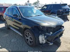 WBXHT3C34H5F71187 2017 BMW X1