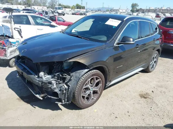 WBXHT3C34H5F71187 2017 BMW X1 - Image 2