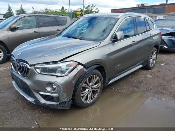 WBXHT3C34H5F73571 2017 BMW X1 - Image 2