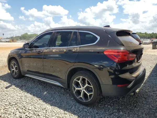 WBXHT3C34H5F76454 2017 BMW X1 - Image 2