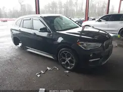 WBXHT3C34H5F77409 2017 BMW X1
