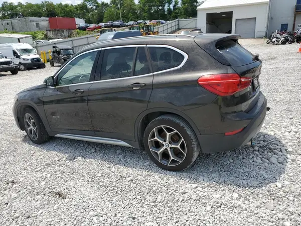 WBXHT3C34H5F82867 2017 BMW X1 - Image 2