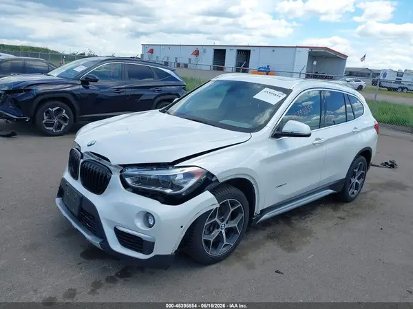 WBXHT3C34H5F83291 2017 BMW X1 - Image 2