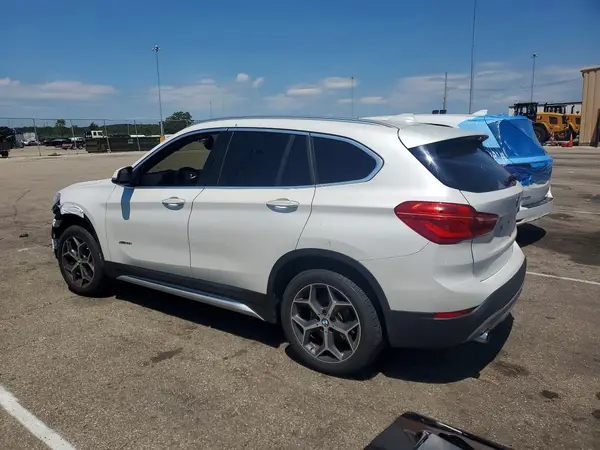 WBXHT3C34H5F85087 2017 BMW X1 - Image 2