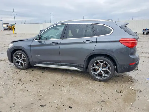 WBXHT3C34H5F85185 2017 BMW X1 - Image 2
