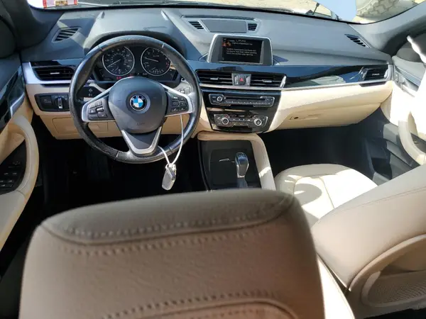 WBXHT3C34H5F85719 2017 BMW X1 - Image 8