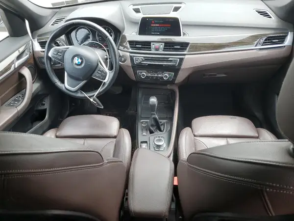 WBXHT3C34J3H30422 2018 BMW X1 - Image 8