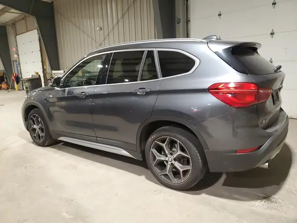 WBXHT3C34J3H30677 2018 BMW X1 - Image 2