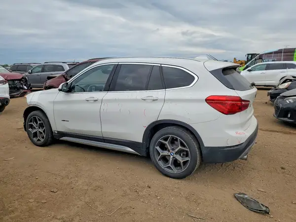 WBXHT3C34J5F89484 2018 BMW X1 - Image 2