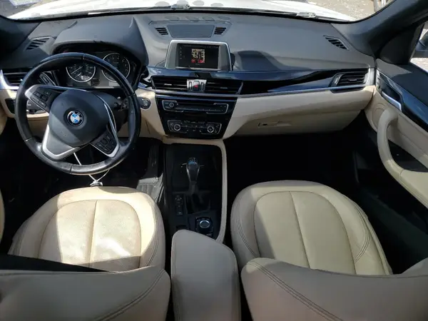 WBXHT3C34J5F89498 2018 BMW X1 - Image 8