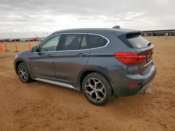 WBXHT3C34J5F89758 2018 BMW X1 - Image 2