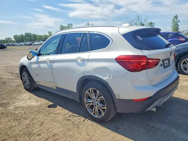 WBXHT3C34J5F91283 2018 BMW X1 - Image 2