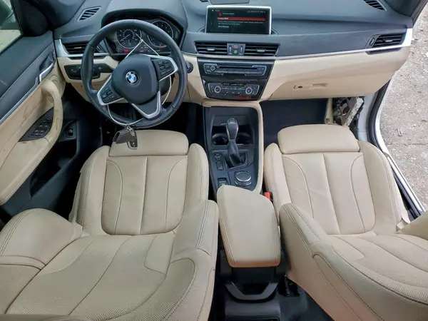 WBXHT3C34J5F92630 2018 BMW X1 - Image 8