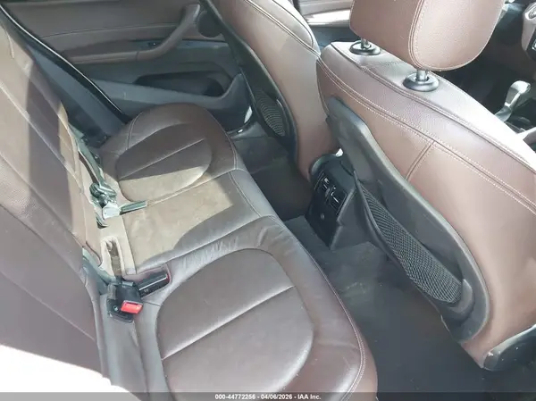 WBXHT3C34J5K20623 2018 BMW X1 - Image 8