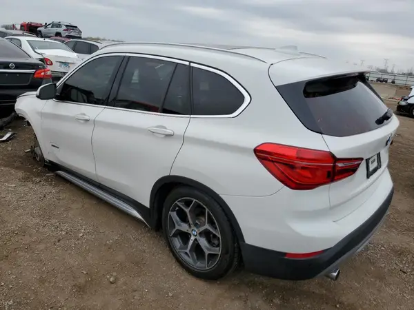 WBXHT3C34J5K22176 2018 BMW X1 - Image 2