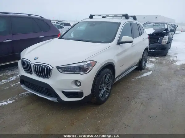 WBXHT3C34J5K22906 2018 BMW X1 - Image 2